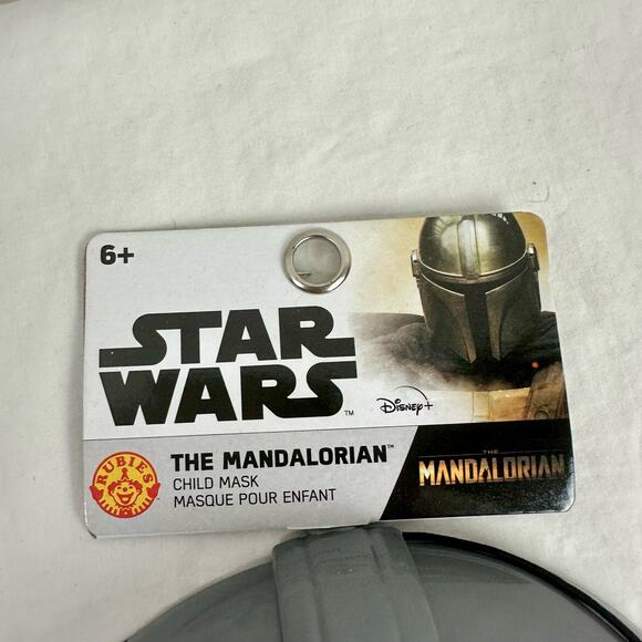 3/$20 Disney NEW Star Wars The Mandalorian Child Age 6+ Halloween Mask Rubie's - Picture 3 of 5